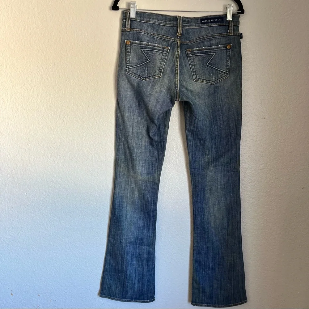 Rock & Republic Kasandra Bootcut Blue Distressed Jeans Low-Rise Pockets Stretch